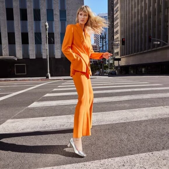 Naturalizer Karina Metallic Leather Block Heel Pumps - Picture 10 of 13